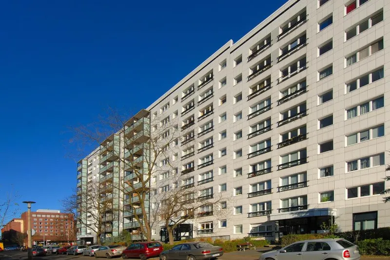 4-Zimmer-Wohnung in Friedrichshain mit WBS - 140/100 — photo 1